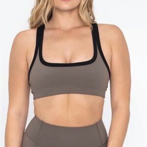 Form Activewear Racer Bra in Walnut Size Small